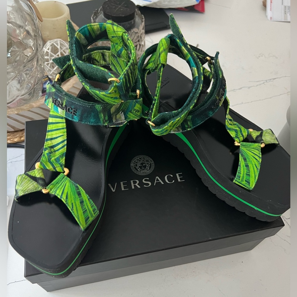 Like New Versace Women Sandals